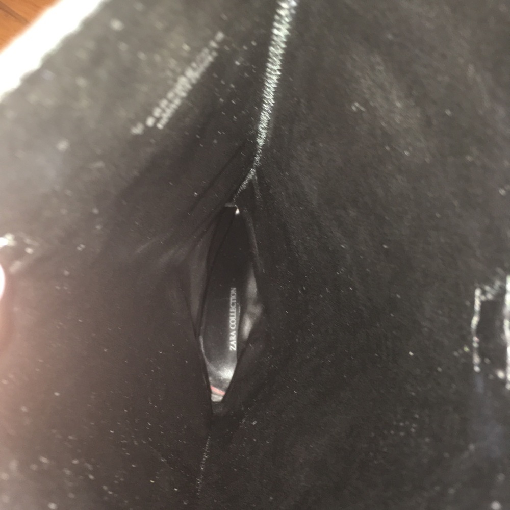 Gorgeous black suede knee high boots made in Spain - Picture 6 of 7